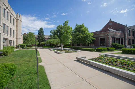 Altgeld Hall courtyard